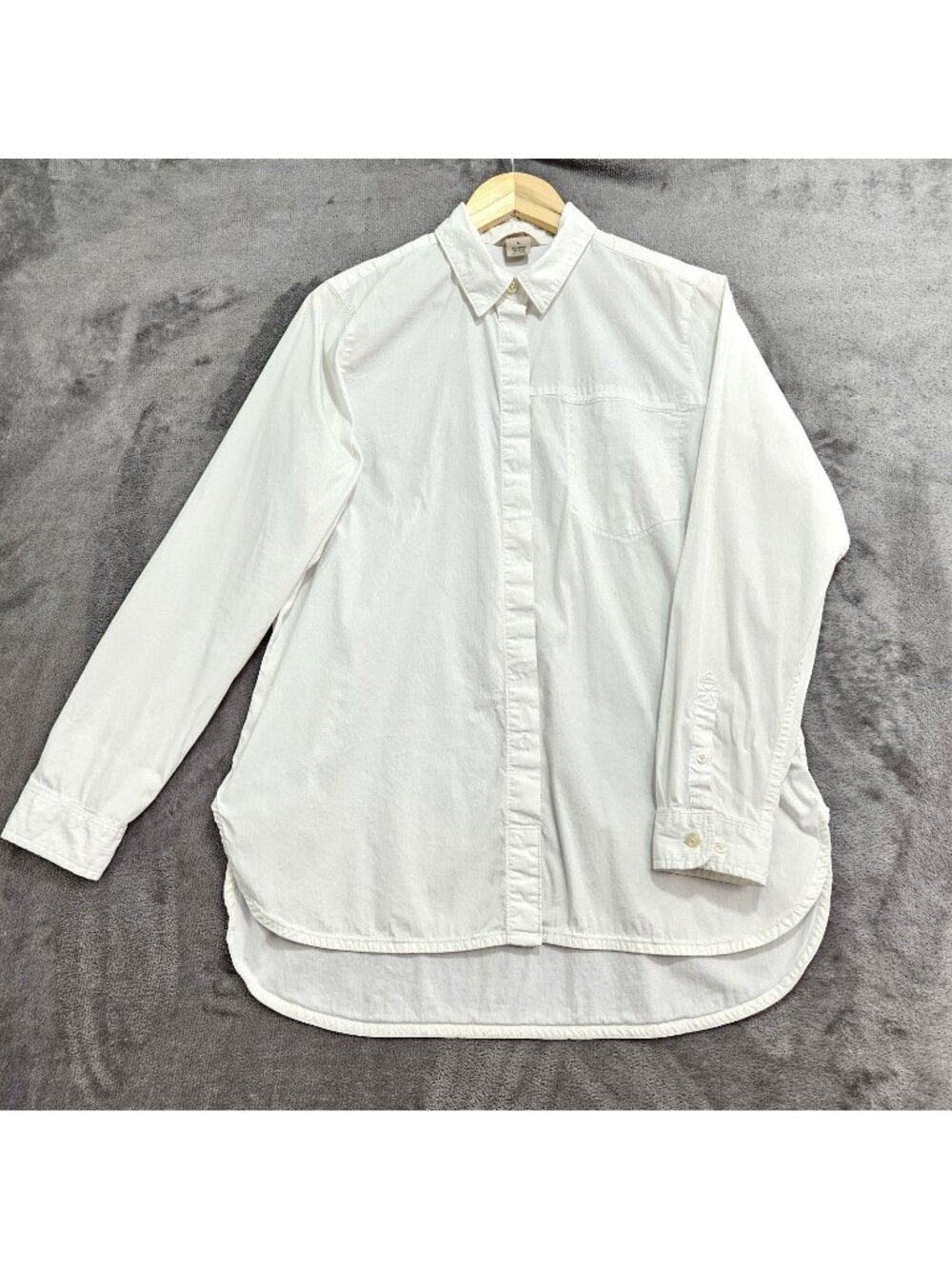 Duluth Trading Co Womens Shirt Size Large White Long Sleeve Button Up Pocket